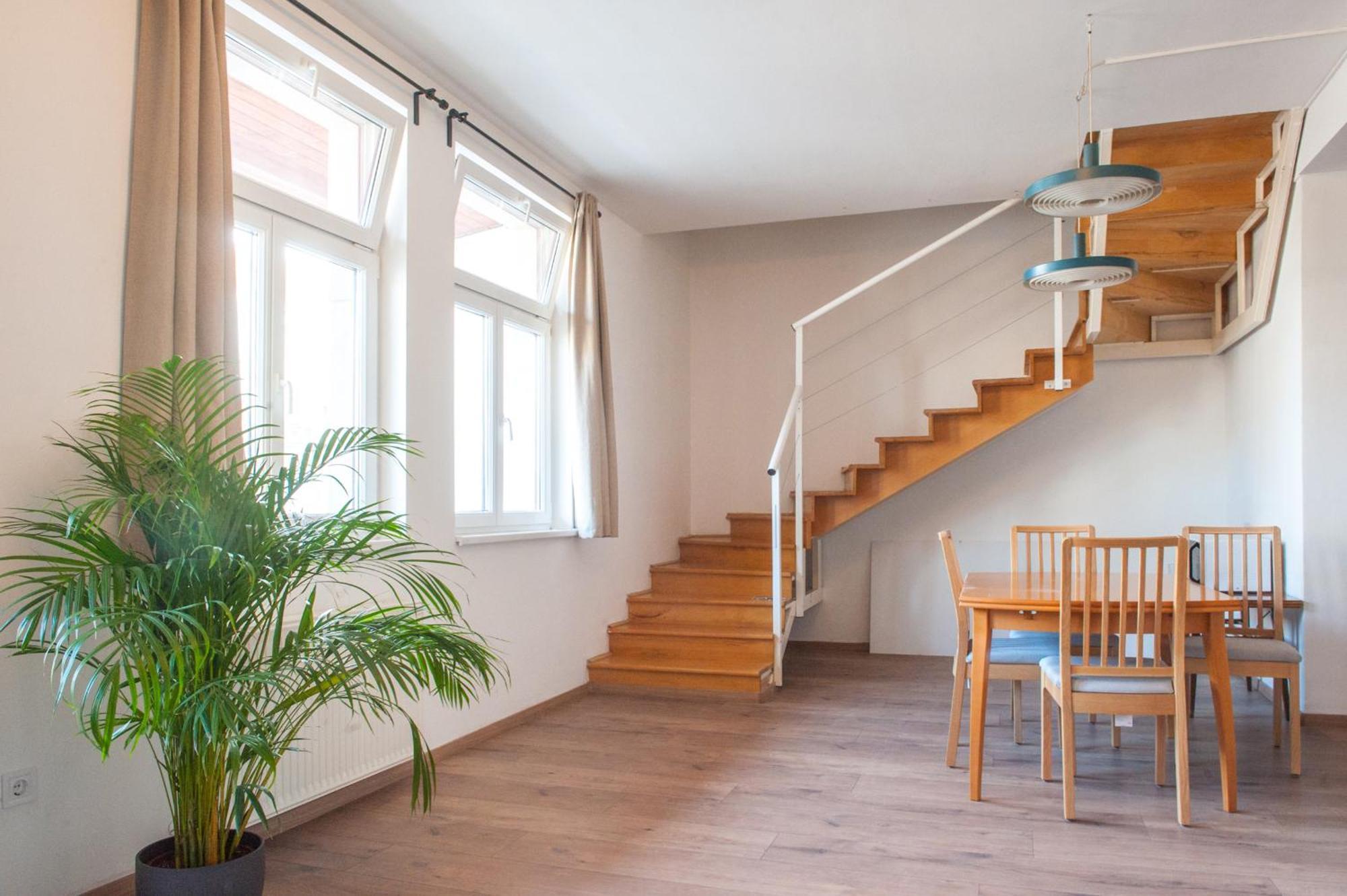 Spacious 2 Story Loft W Balcony Near Opera, Andrassy Budapest Exterior photo